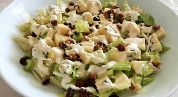 Receta de Ensalada Waldorf Navideña de Estados Unidos